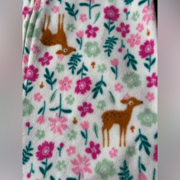 Carter’s Bundle of Two Fleece Footie Pajamas size 12 Months - Picture 3 of 11